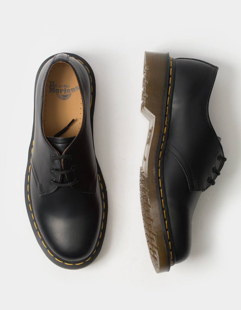 DR. MARTENS 1461 Smooth Leather Mens Oxford Shoes image number 4