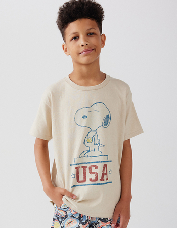 RSQ x Peanuts Snoopy Gold Metal Boys Tee Primary Image