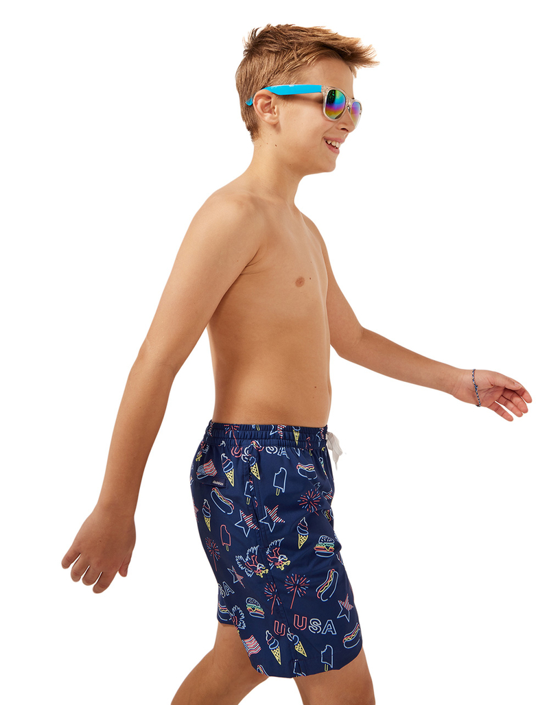 CHUBBIES Americana Boys 5.5" Swim Shorts image number 2
