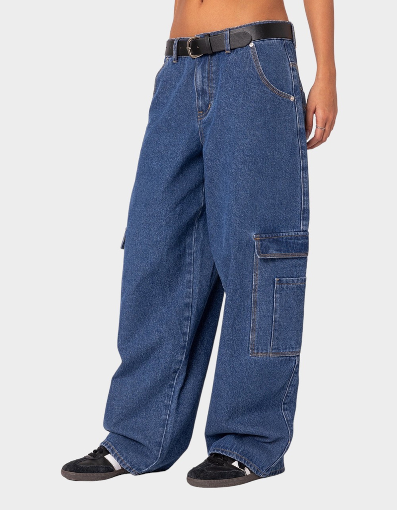 EDIKTED Super Oversized Belted Boyfriend Jeans image number 3