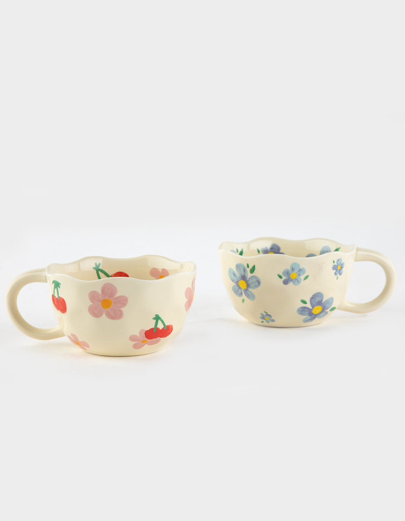TILLYS HOME Delicate Floral Teacup image number 4