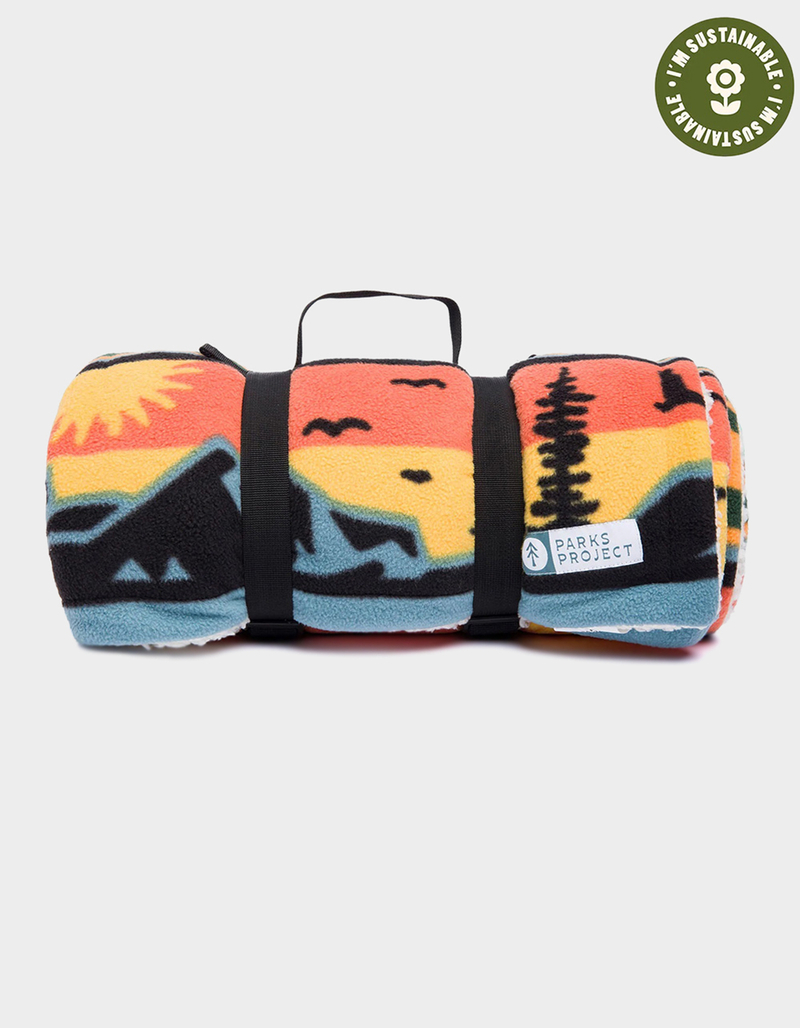 PARKS PROJECT Valley To Pines Fleece Throw Blanket image number 0