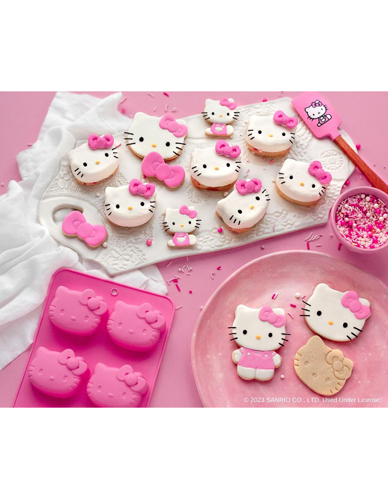 SANRIO Hello Kitty Ultimate Baking Party Set image number 1