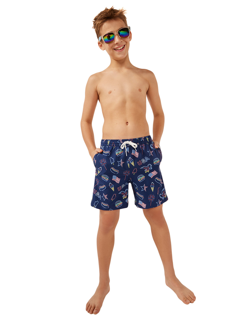 CHUBBIES Americana Boys 5.5" Swim Shorts image number 7