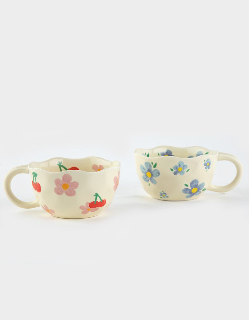 TILLYS HOME Delicate Floral Teacup image number 3