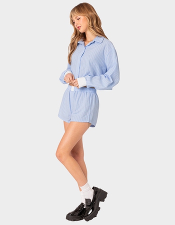 EDIKTED Lea Cropped Button Up Shirt