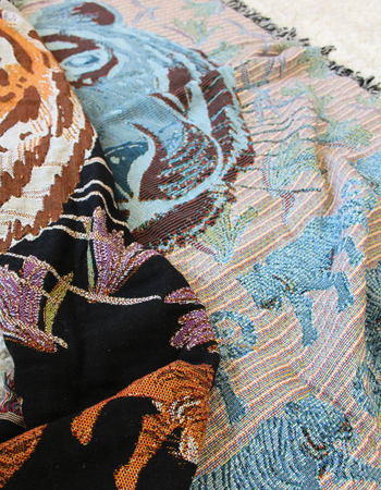 CALHOUN & CO Tiger Parade Tapestry Blanket