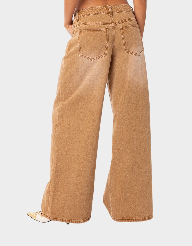 EDIKTED Tallulah Washed Low Rise Slouchy Jeans image number 4