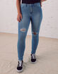 RSQ Curvy Womens Light Wash High Rise Skinny Jeans image number 8