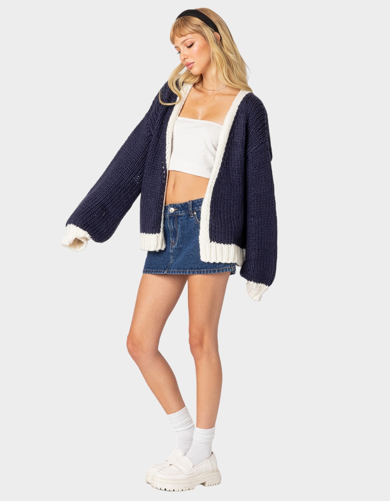 EDIKTED Contrast Chunk Knit Womens Cardigan image number 1