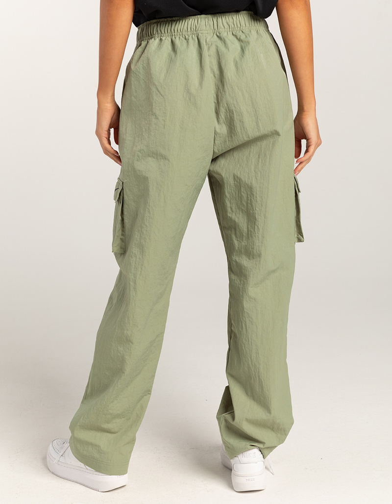 NIKE Sportswear Essential Womens Woven Cargo Pants image number 3