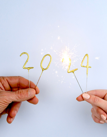 TOPS MALIBU New Year 2024 Milestone Sparklers