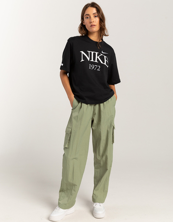 NIKE Sportswear Essential Womens Woven Cargo Pants Primary Image