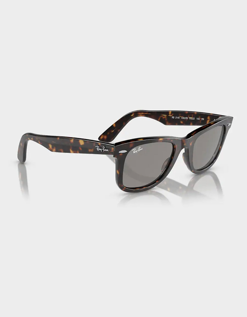 RAY-BAN Original Wayfarer Classic Sunglasses image number 3
