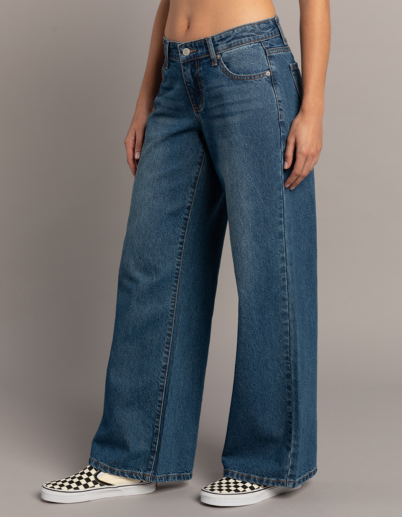 RSQ Womens Low Rise Wide Leg Jeans image number 2