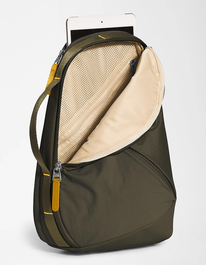 THE NORTH FACE Isabella Womens Sling Bag image number 2
