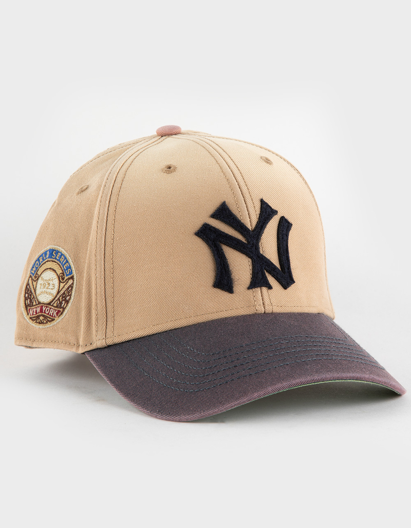 47 BRAND New York Yankees Cooperstown World Series Dusted Sedgwick '47 MVP Strapback Hat image number 2