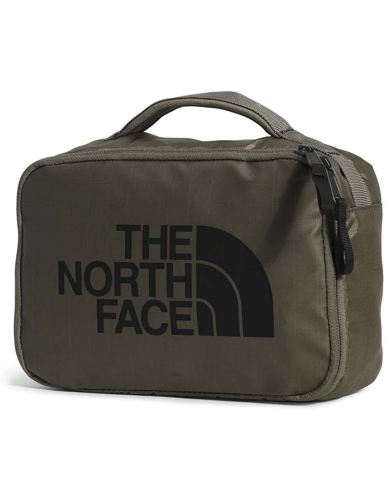 THE NORTH FACE Base Camp Voyager Toiletry Kit image number 0