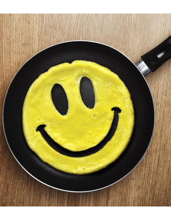 FRED & FRIENDS Crack A Smile Breakfast Mold