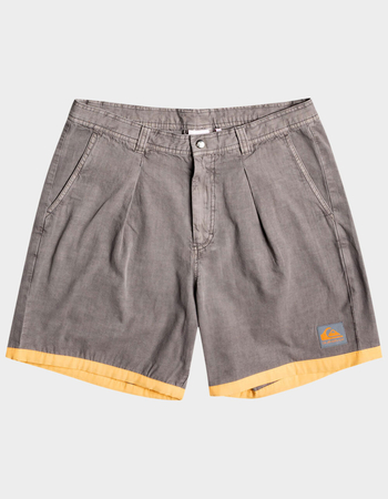 QUIKSILVER x Stranger Things The Mike Pleated Mens Shorts