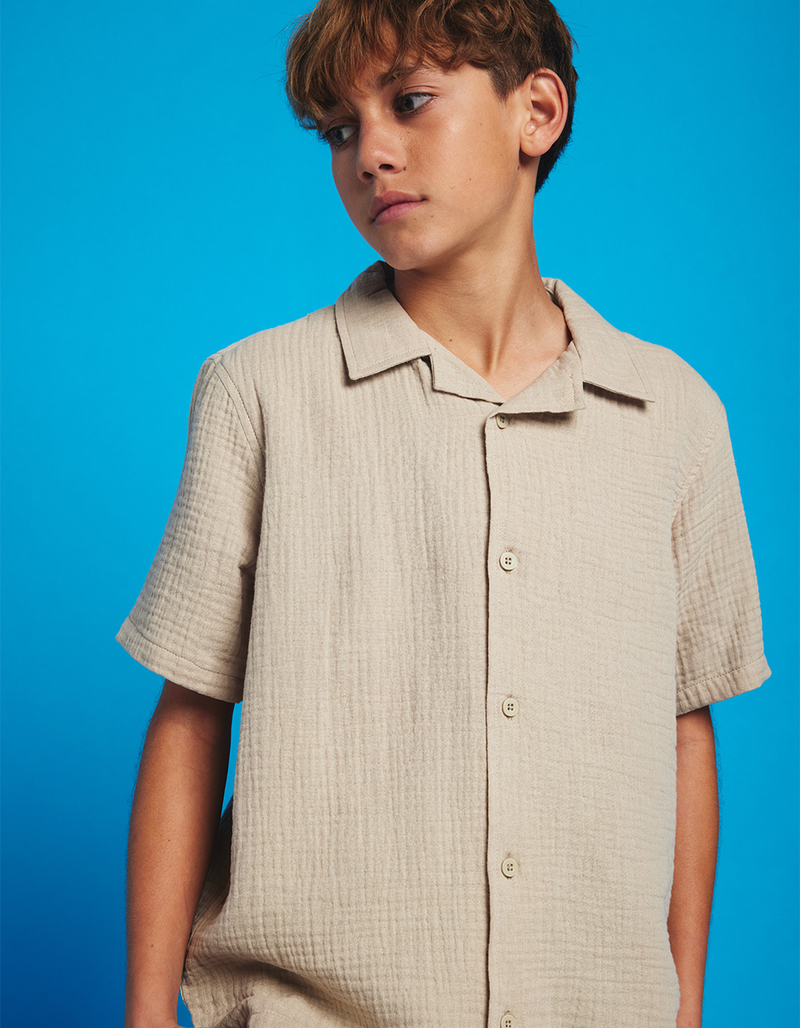RSQ Boys Textured Button Up Shirt image number 2