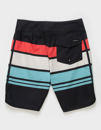 QUIKSILVER Everyday Stripe Boys Boardshorts Alternative Image