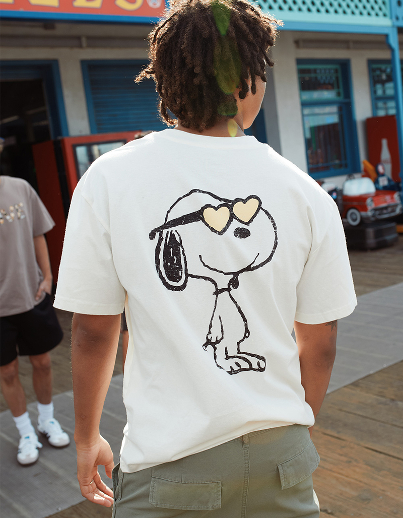 RSQ x Peanuts Love Collection Mens Heart Eyes Tee image number 0