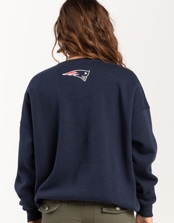 NFL New England Patriots Embroidered Womens Crewneck Sweatshirt