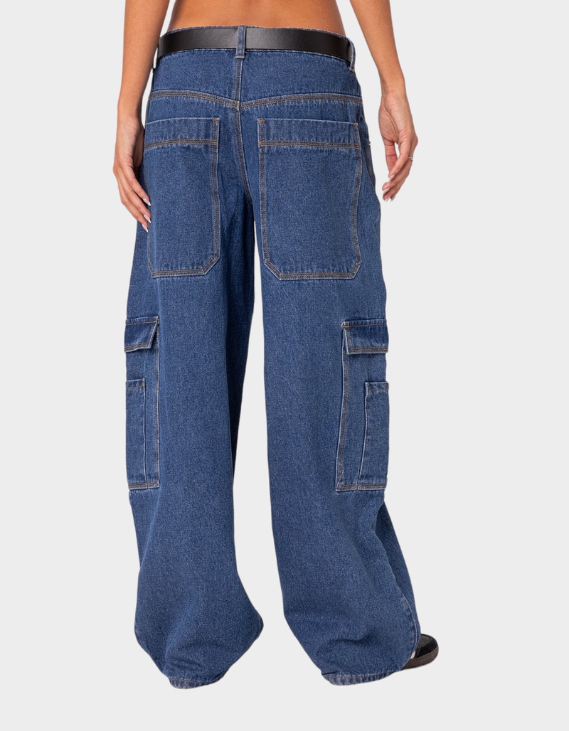 EDIKTED Super Oversized Belted Boyfriend Jeans image number 4