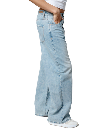 BLANK NYC Low Rise Baggy Denim Jeans