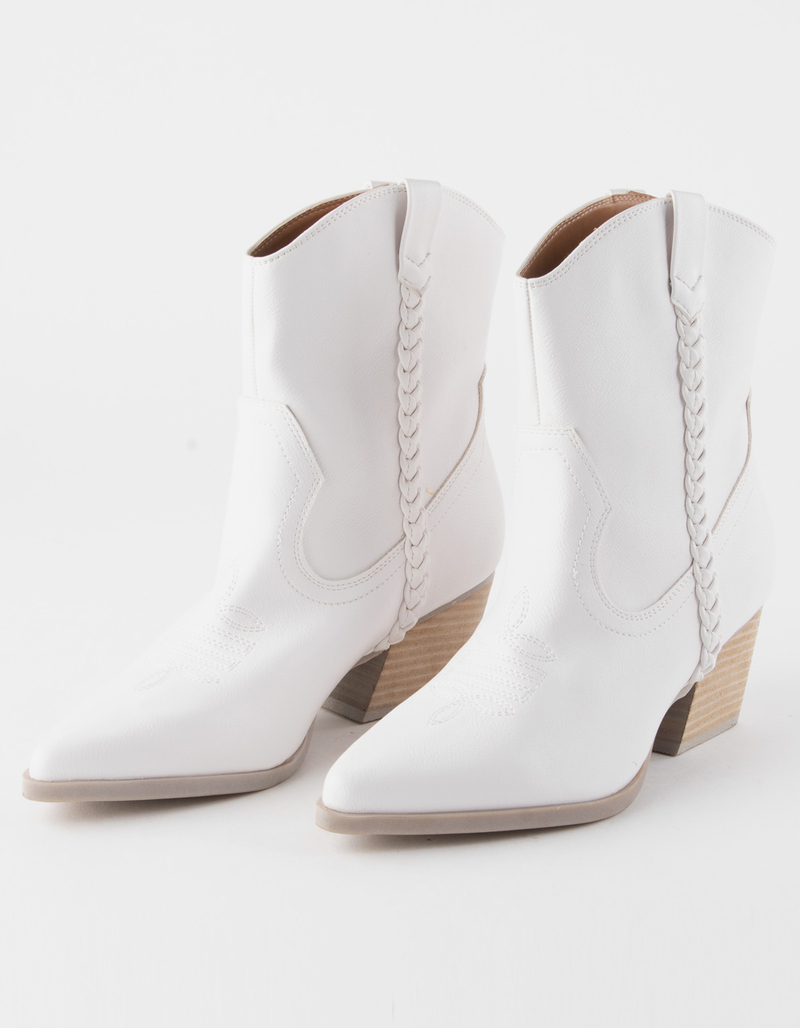 DV by DOLCE VITA Womens Ankle Cowboy Boots image number 0